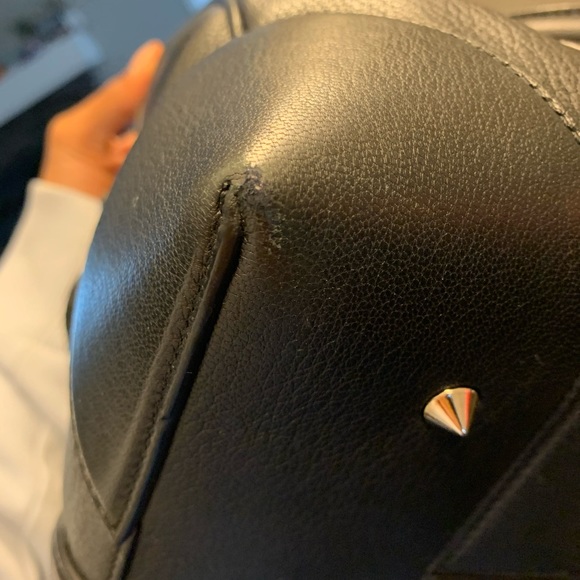 Givenchy Lucrezia - Picture 9 of 13